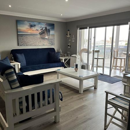 Modern Apartment Walking Distance To Main Beach Restaurants And Other Amenities Jeffreys Bay Exterior photo
