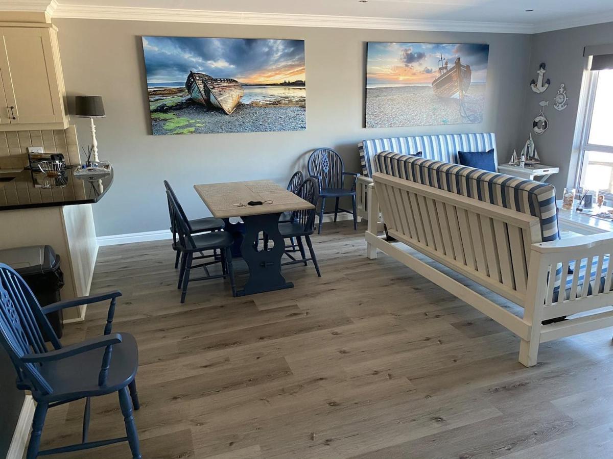 Modern Apartment Walking Distance To Main Beach Restaurants And Other Amenities Jeffreys Bay Exterior photo