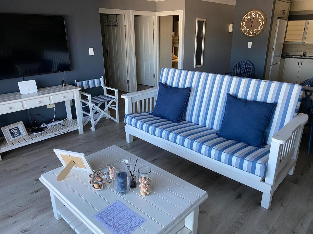 Modern Apartment Walking Distance To Main Beach Restaurants And Other Amenities Jeffreys Bay Exterior photo