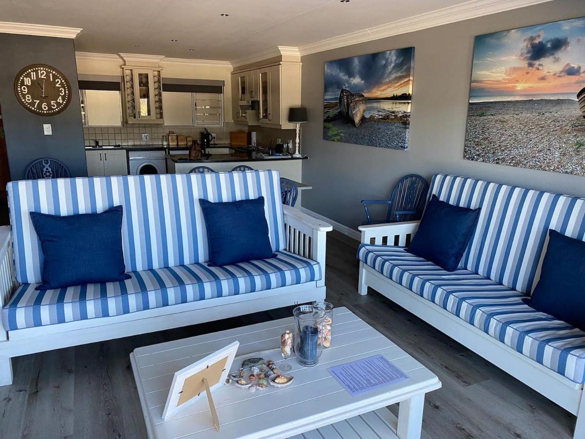 Modern Apartment Walking Distance To Main Beach Restaurants And Other Amenities Jeffreys Bay Exterior photo