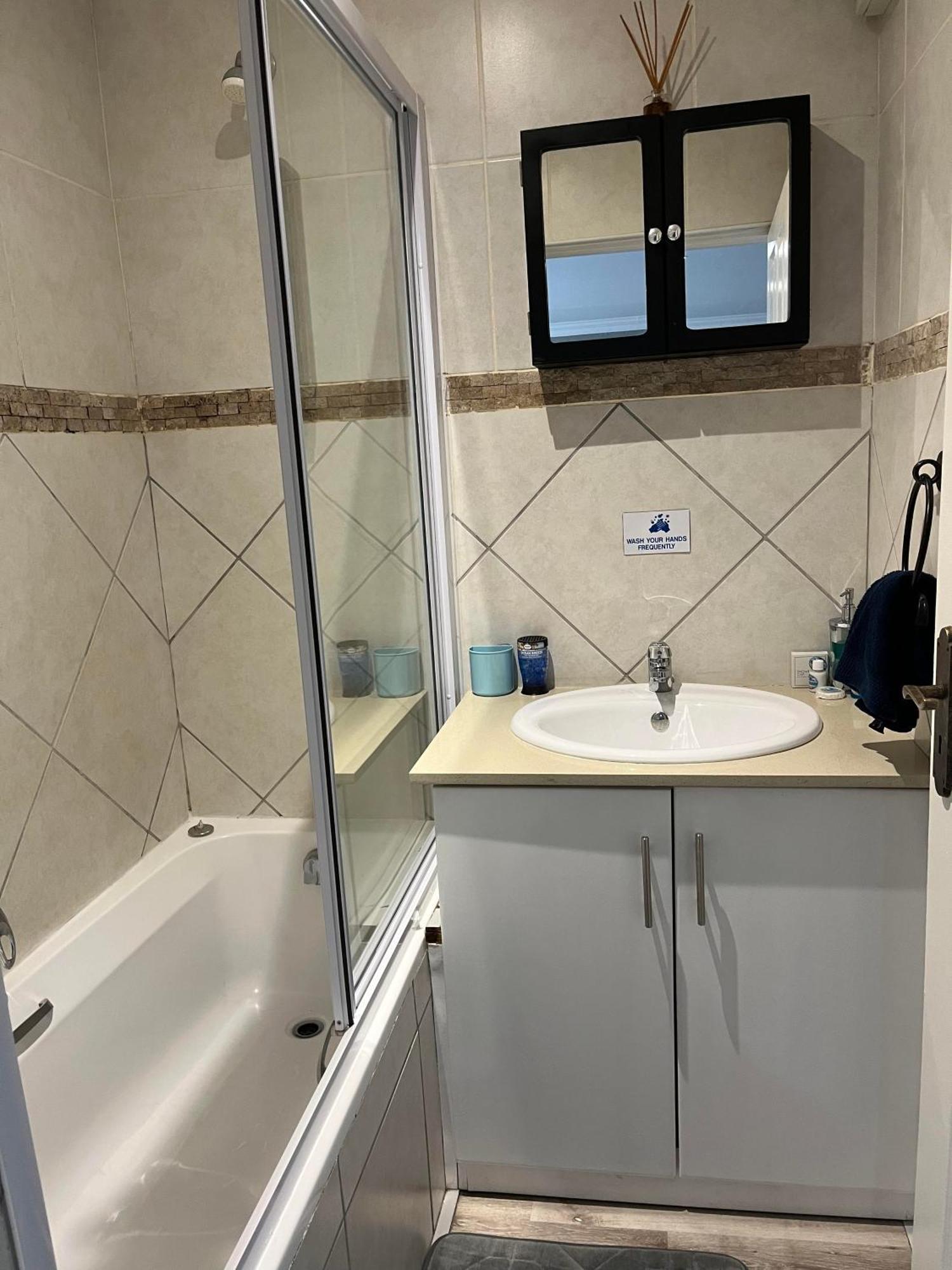 Modern Apartment Walking Distance To Main Beach Restaurants And Other Amenities Jeffreys Bay Exterior photo